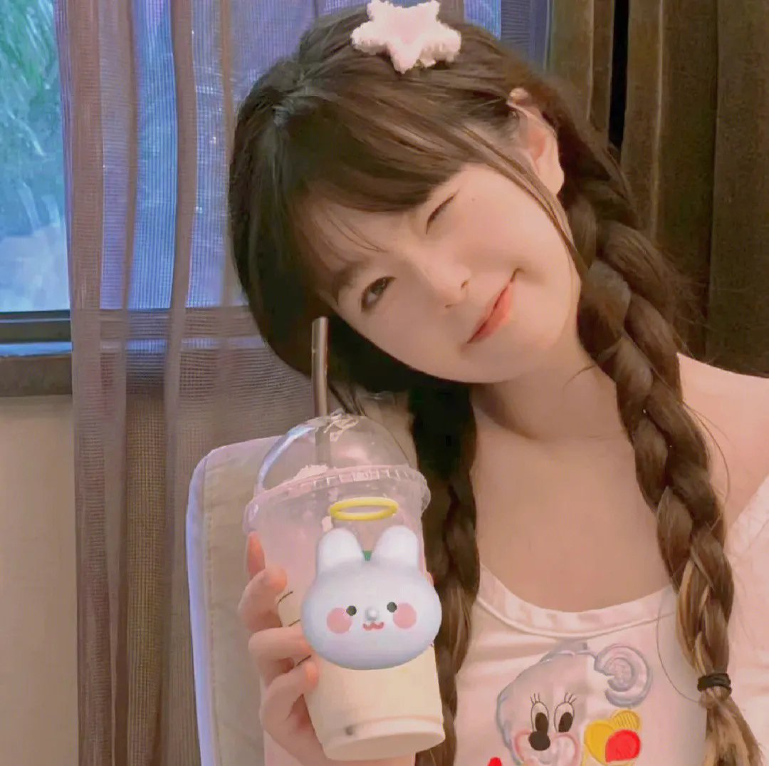 新婚夜，妻子要和白月光洞房
